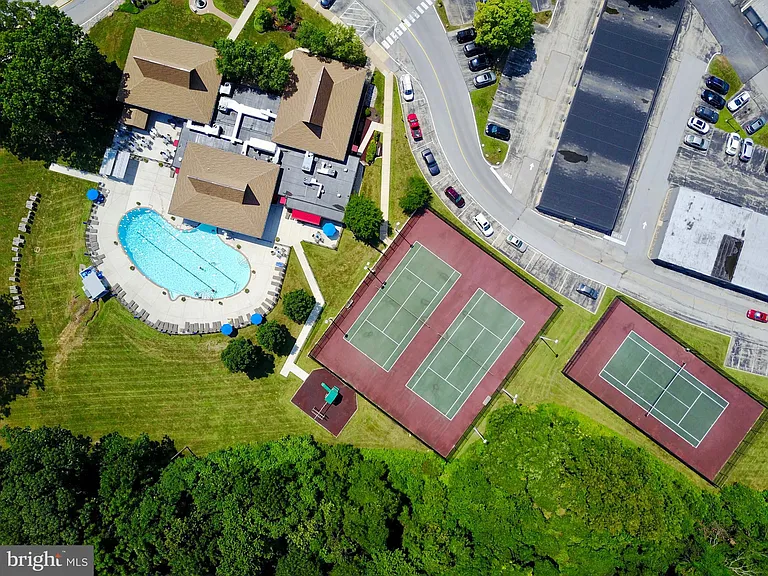 21510 Valley Forge Cir #1510 — Photo 36