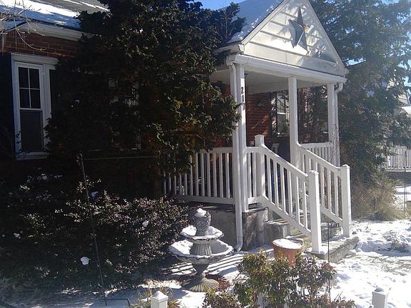 5th image of 217 S 16th St
