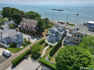 19 Middle Beach Rd, Madison, CT 06443