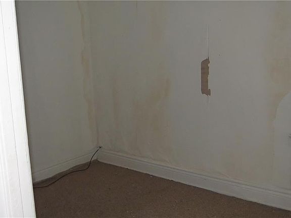 3rd image of 255 Dewey Ave