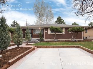 314 S Yost St, Aurora, CO 80012
