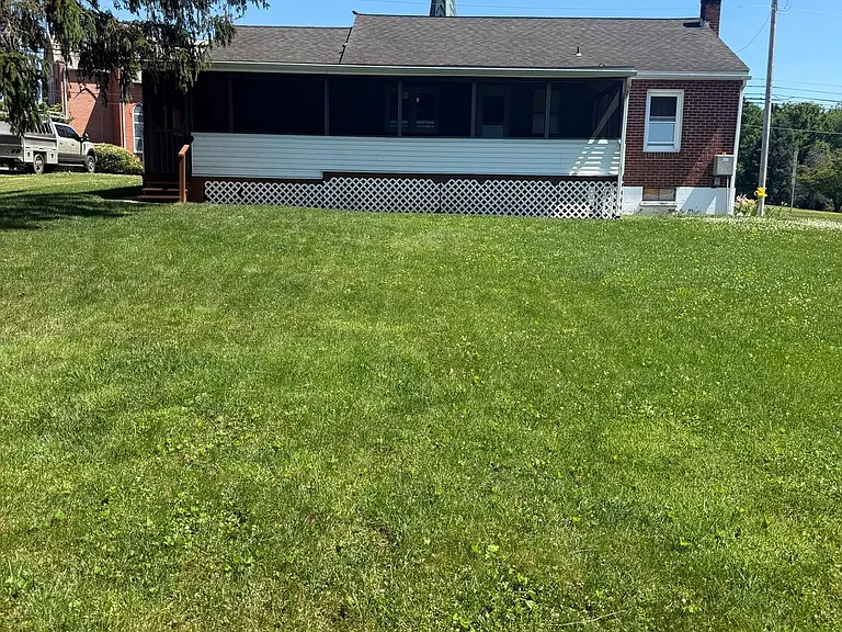 3018 Lincoln Hwy E — Photo 14