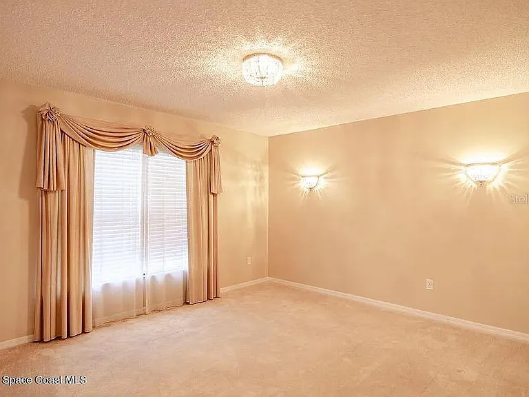 778 Hamm St NW — Photo 6