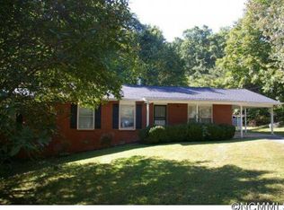 35 Byrd Rd, Black Mountain, NC 28711