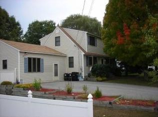 17 Phillips Dr, Hudson, NH 03051