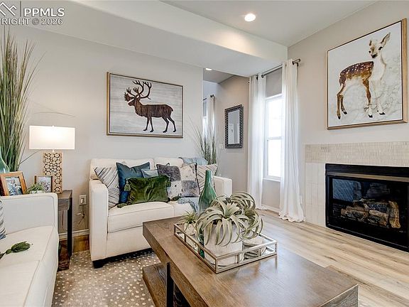 5th image of 8531 Perkins Ln