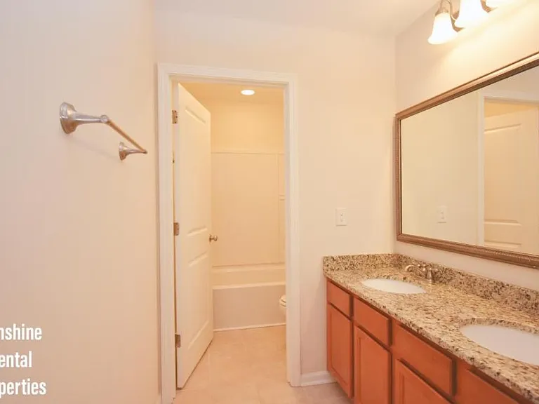 3152 Bramble Glen Dr — Photo 13