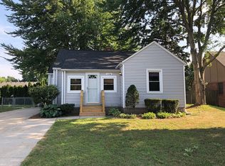 11280 E 14 Mile Rd, Warren, MI 48093