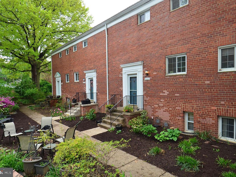 1st image of 3207 Valley Dr