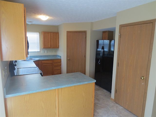 2nd image of 1715 Tecumseh Dr #0
