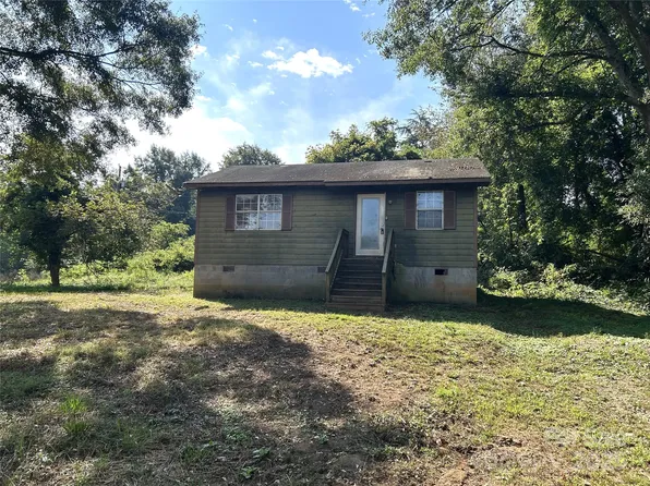 390 Ragtown Rd, Forest City, NC 28043