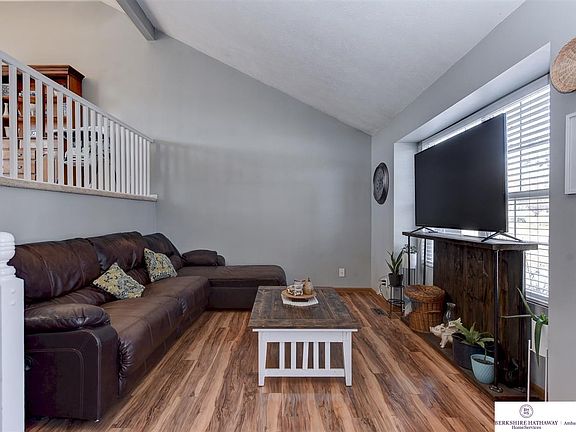 5th image of 13516 S 31st St
