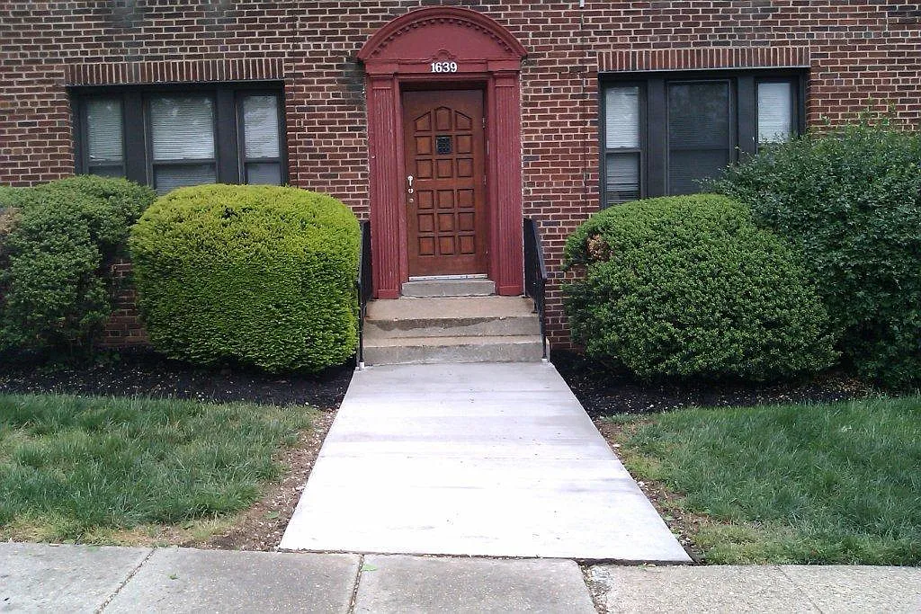 1639 Holbrook St., NE — Photo 1