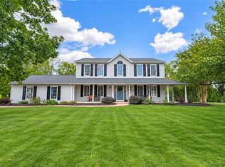 2037 Alice Dr, Bethlehem, PA 18015
