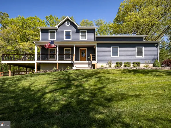 22714 Watson Rd, Leesburg, VA 20175