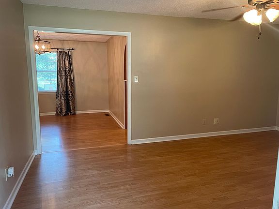 3rd image of 157 H Mitchell Dr
