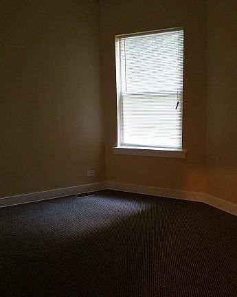4th image of 6444 S Ellis Ave #3N