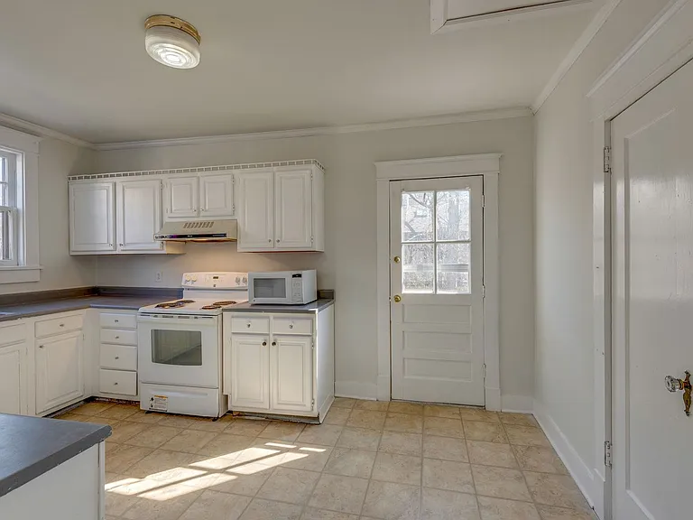 2512 Natchez Trce #A — Photo 20