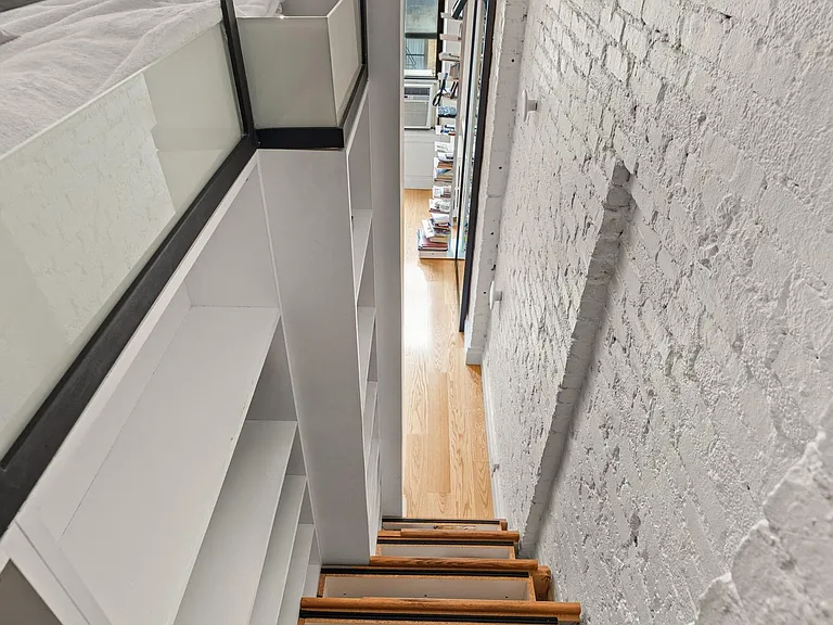 143 Sullivan St #16 — Photo 7