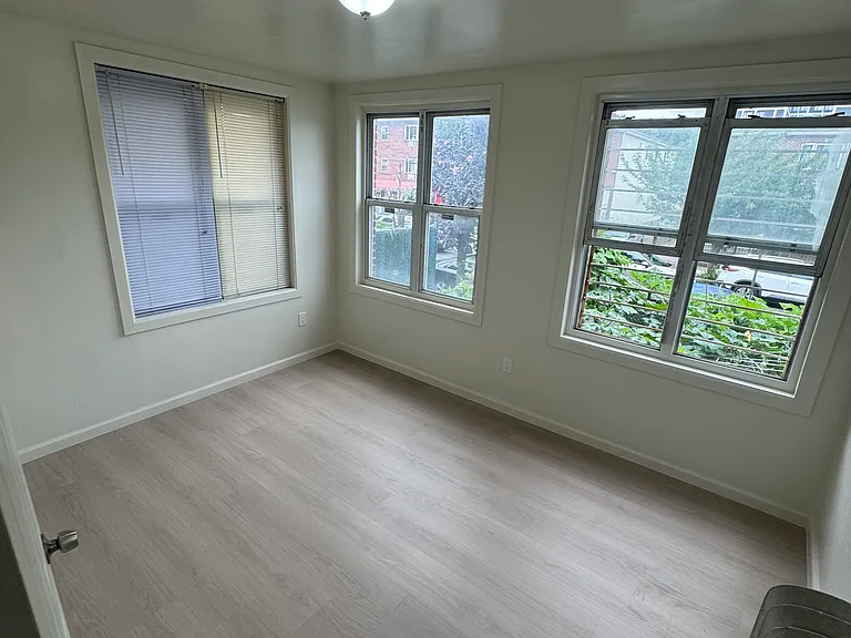 2222 Newbold Ave #1 — Photo 2