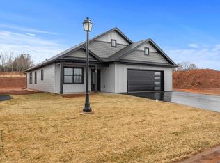 69 Alice Ave, Charlottetown, PE C1C0V2