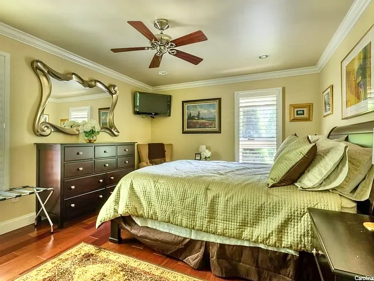 1337 Merrimon Ave — Photo 18