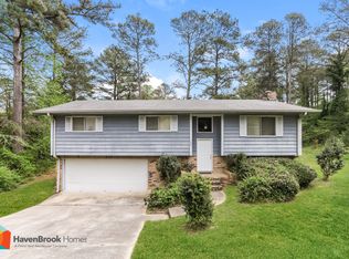 205 Rennes Ct, Fayetteville, GA 30214