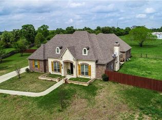 5000 Vintage Oaks Ct, College Station, TX 77845