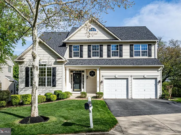 2220 Kaitlins Ct, Ellicott City, MD 21043