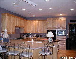 4th image of 5015 Worthington Way