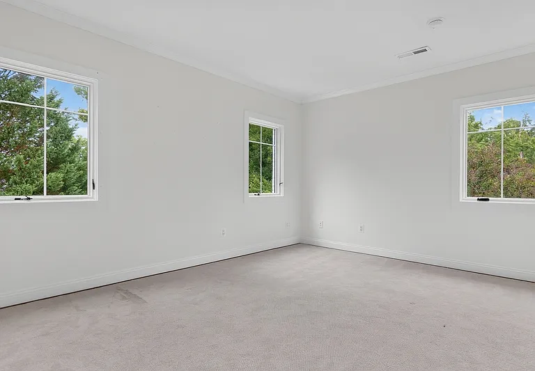 7818 Leland Rd — Photo 30