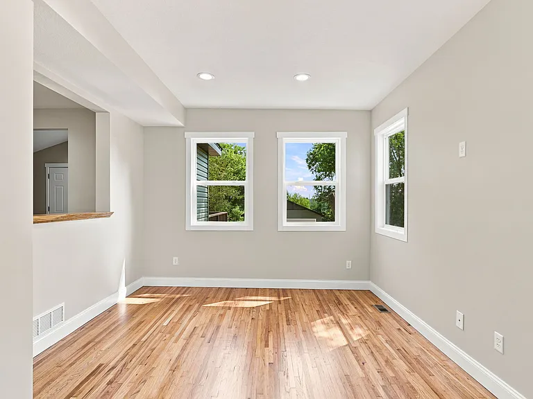 14621 310th St — Photo 27