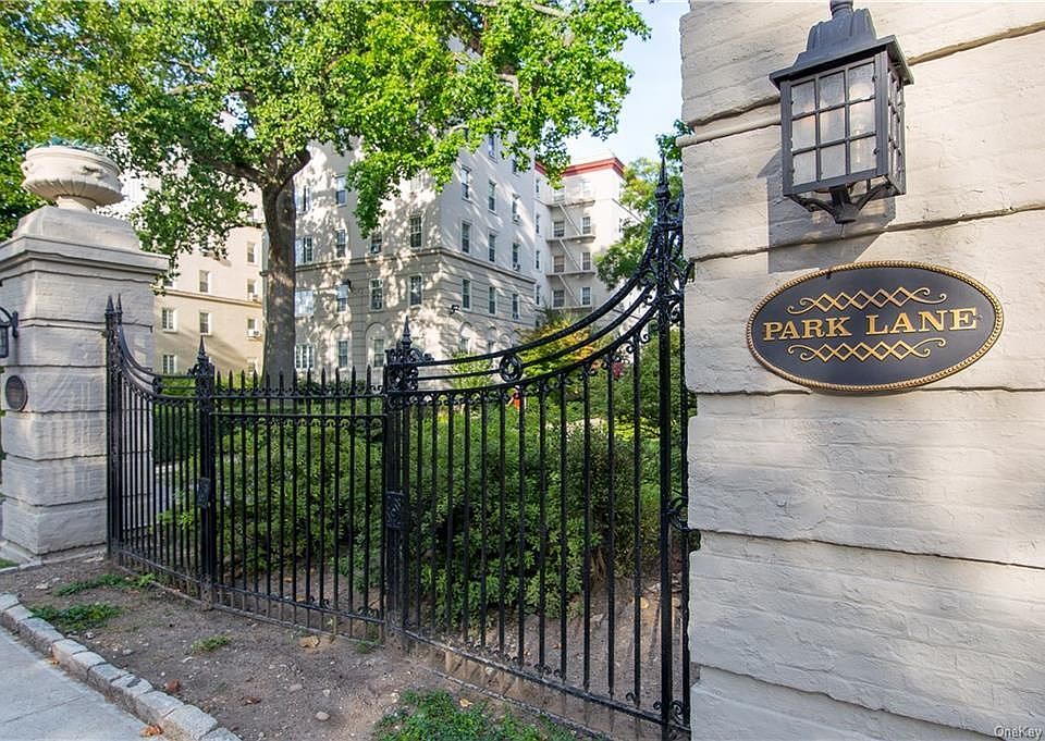 Welcome to One Park Lane