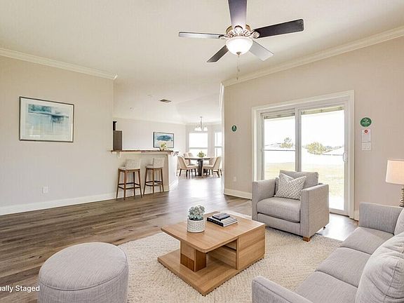 3rd image of 4496 Manica Dr