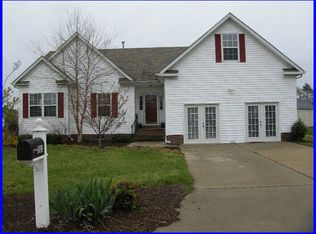 201 Hackberry Ct, Suffolk, VA 23435