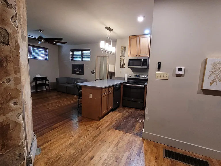 342 Forest Ave #C1 — Photo 11