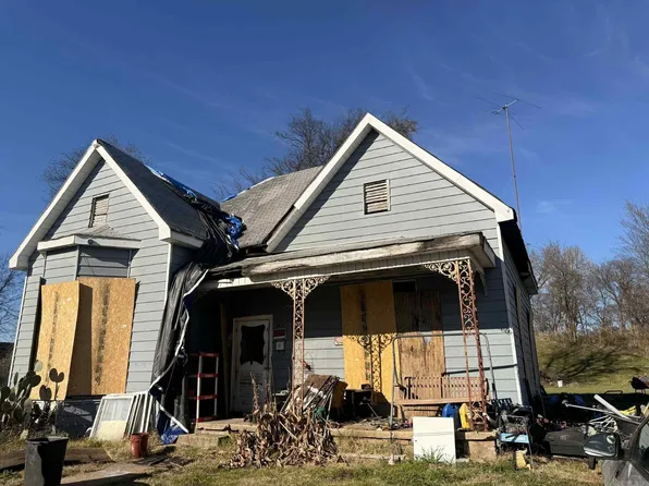 917 E 2nd Ave, Pine Bluff, AR 71601