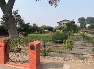 15552 Avenue 328, Ivanhoe, CA 93235