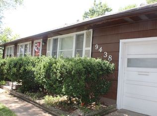 9438 Pflumm Rd, Lenexa, KS 66215