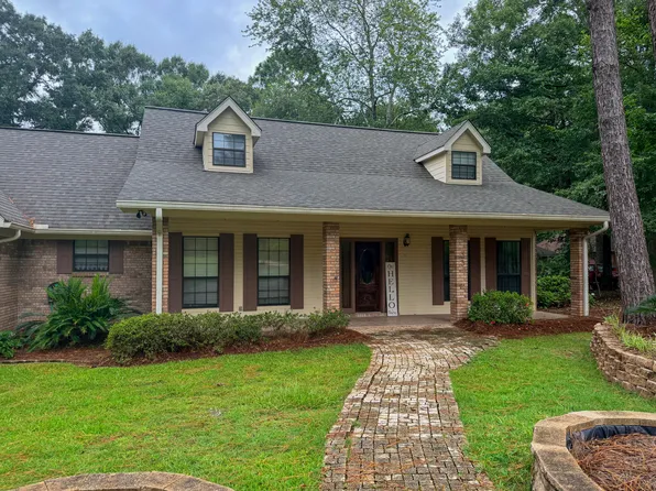 33 Serene Blvd, Hattiesburg, MS 39402