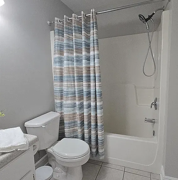 2943 Viking Way — Photo 3
