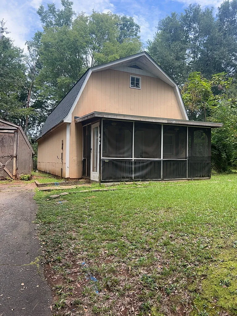 2 bed, 1.5 bath, $950 — Photo 4