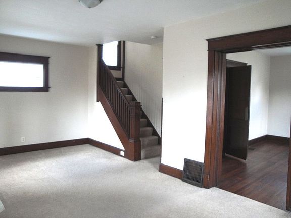 A  view of the Living Room area, including more of that Beautiful Woodwo