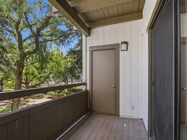 1850 Tradan Dr — Photo 30