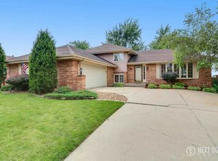 15954 91st Ave, Orland Hills, IL 60487