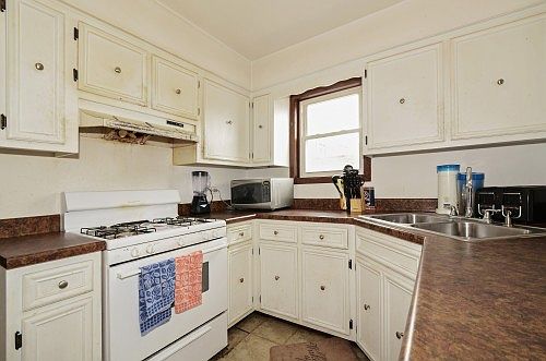 3rd image of 4468 N Elston Ave