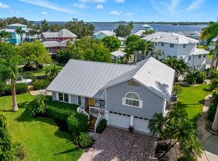 1528 43rd Avenue Dr W, Palmetto, FL 34221