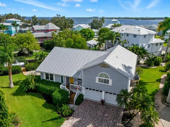 1528 43rd Avenue Dr W, Palmetto, FL 34221