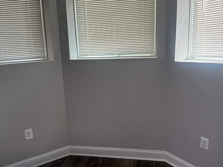 1200 Saint Paul St — Photo 10