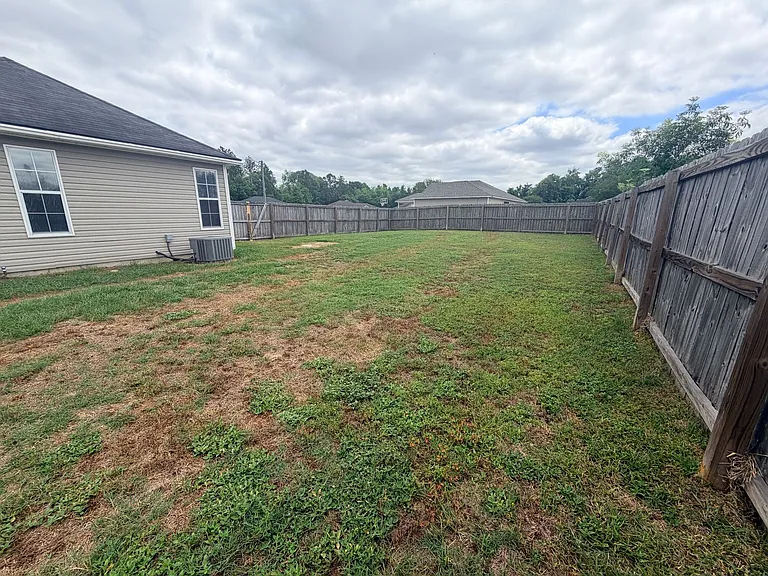 3875 Trotters Ridge Cir — Photo 25